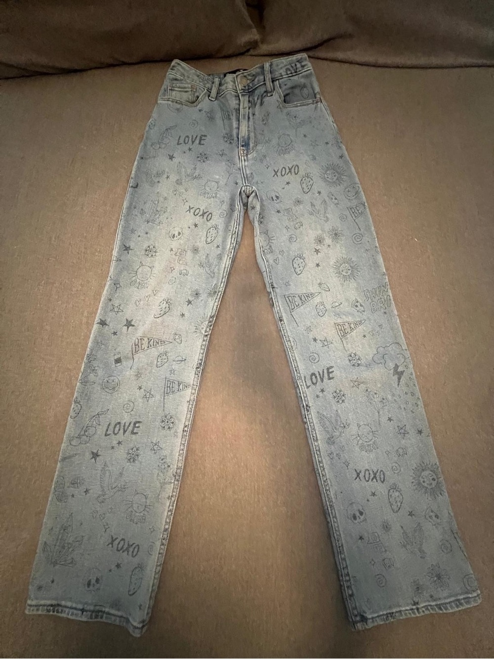 Light Blue Graphic Print Men's Jeans - Casual Straight Leg